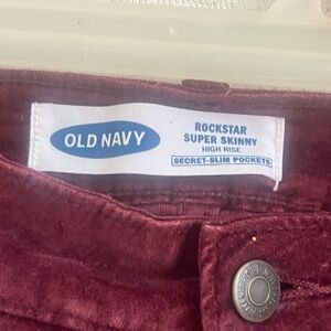 Old Navy Velvet High-Rise Skinny Pants - Deep Wine